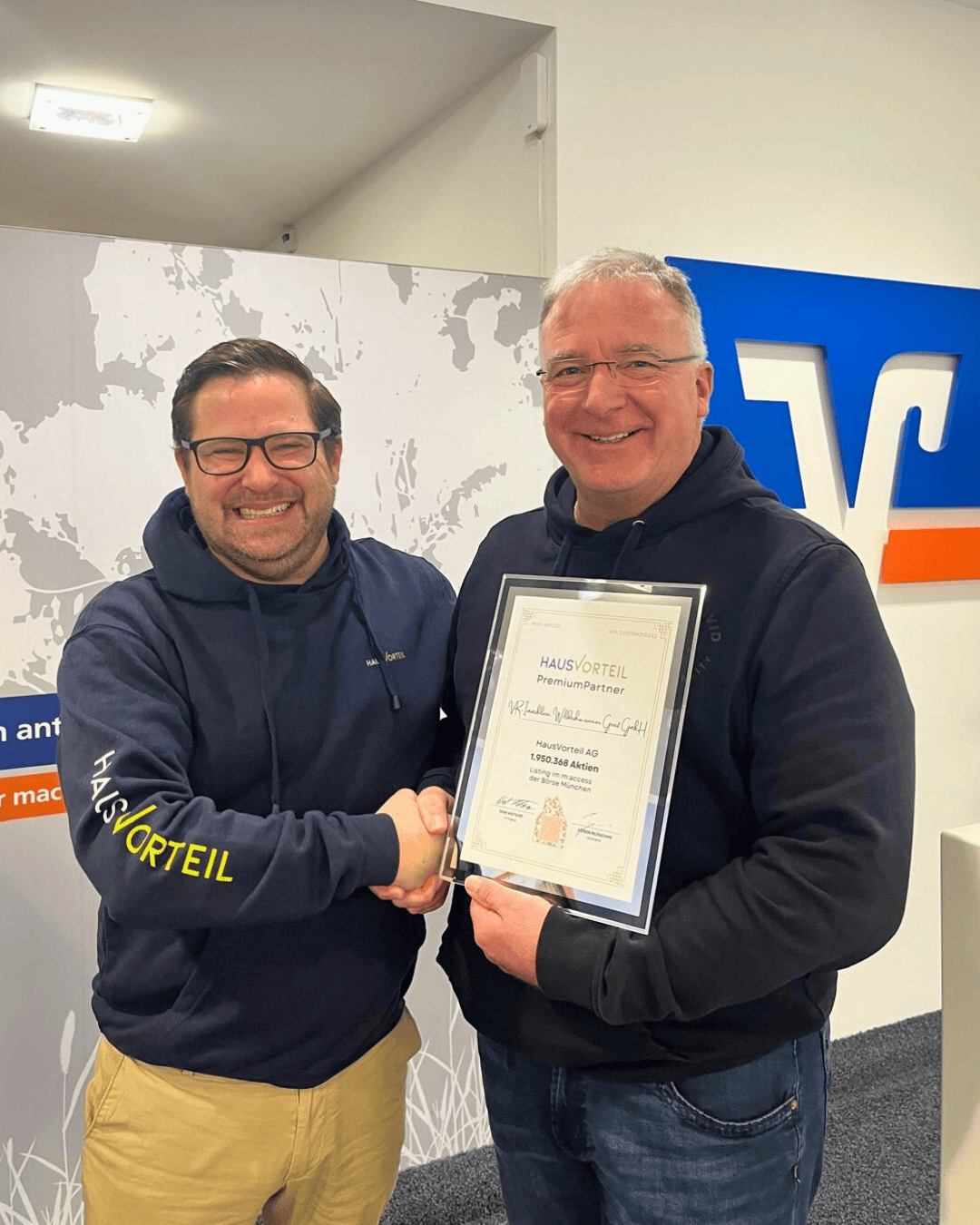 HausVorteil AG honors Premium Partners in connection with its 2025 stock market listing